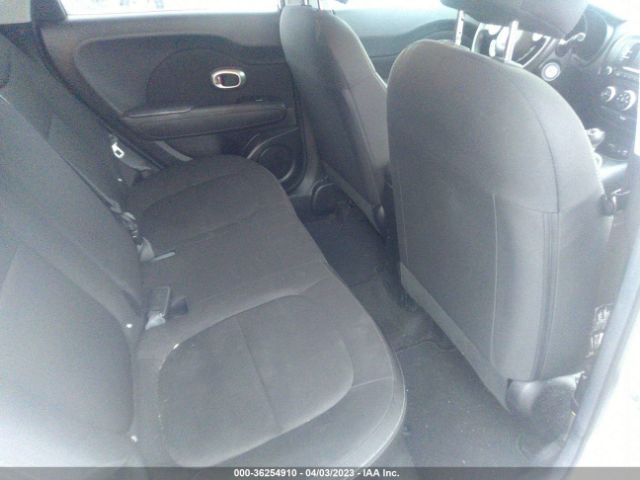 KNDJN2A29J7535810 KIA Soul Base