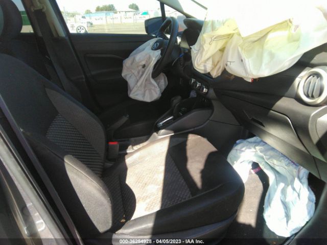 3N1CN8DV7LL875041 Nissan VERSA S