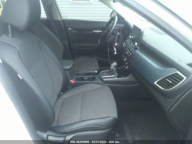 KNDEUCA24M7114365 KIA SELTOS S