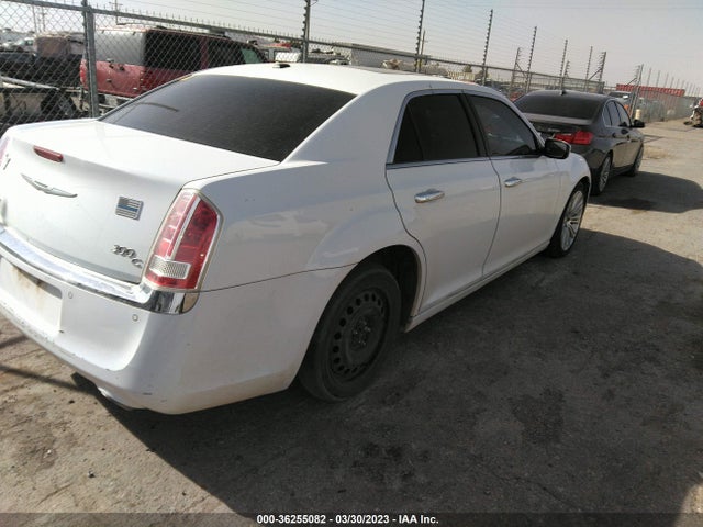 2014 CHRYSLER 300 300C VIN: 2C3CCAET2EH228795