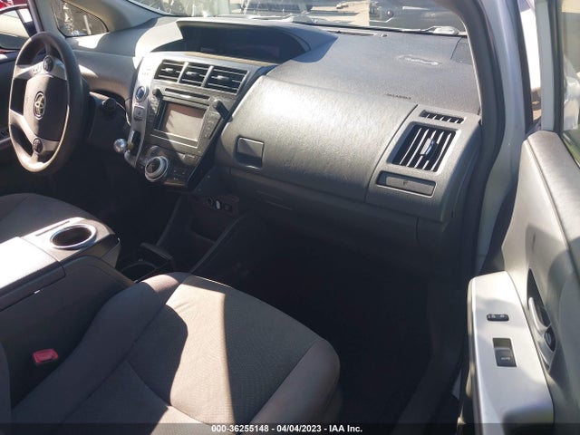 Toyota Prius V Two/three/five 2014 JTDZN3EU1E3303056 Image 6