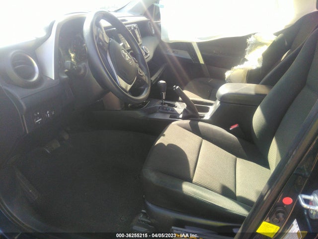 Toyota RAV4 LE 2017 JTMZFREV7HJ707987 Image 6