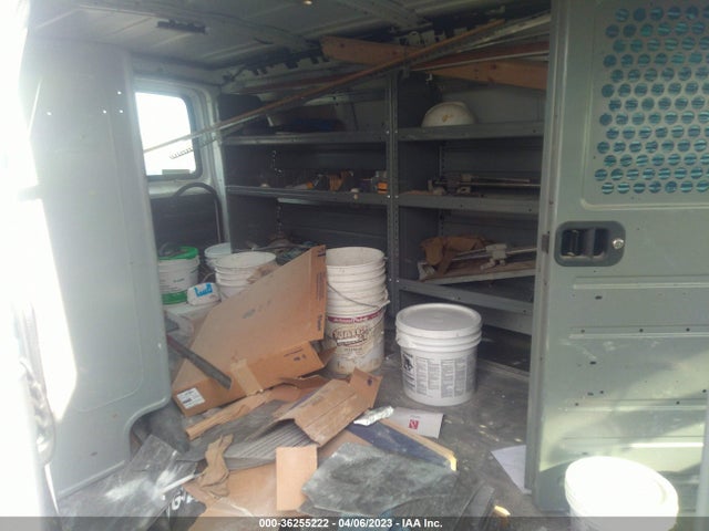 Chevrolet EXPRESS CARGO VAN 2017 1GCWGAFF6H1281914 Image 9