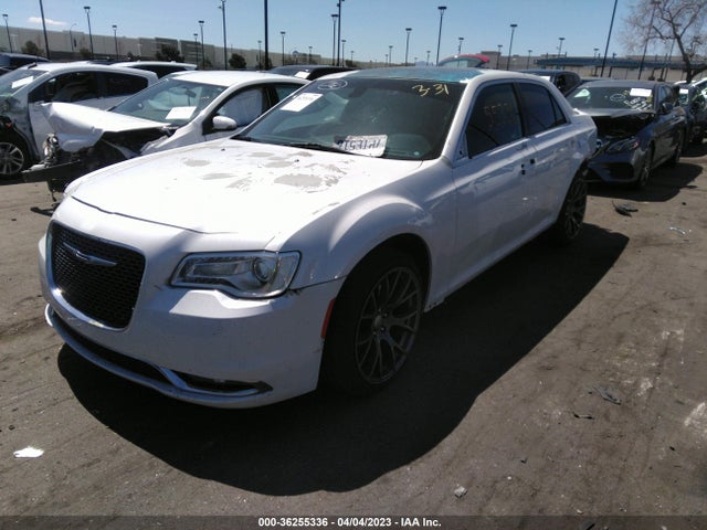 2C3CCAET5GH141928 Chrysler 300 300c