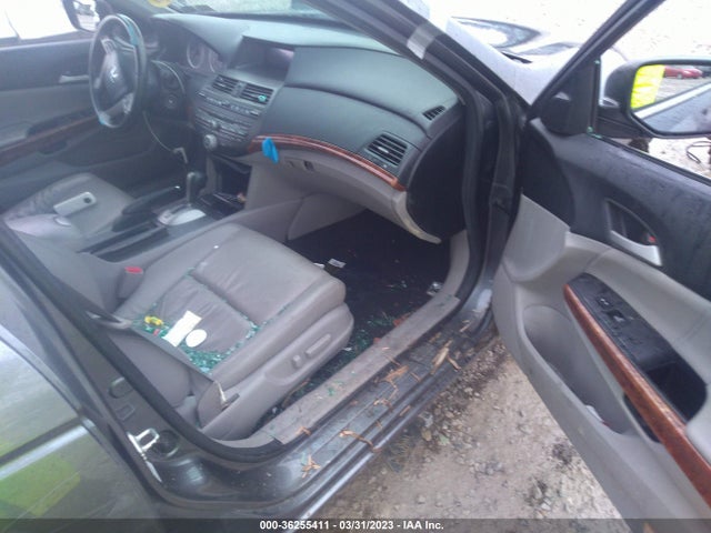 2011 HONDA ACCORD SDN EX-L VIN: 1HGCP2F8XBA157647