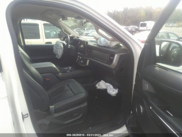 1FMJU1HT4NEA18083 Ford Expedition Xlt