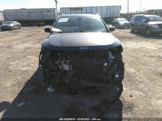 3C4NJDAB2JT168978 Jeep Compass Sport