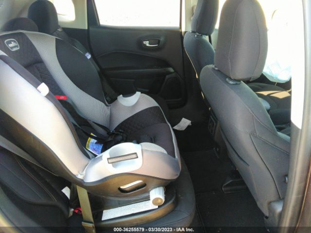 3C4NJDAB2JT168978 Jeep Compass Sport