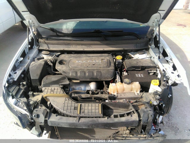 2019 JEEP CHEROKEE LATITUDE VIN: 1C4PJLCBXKD203175