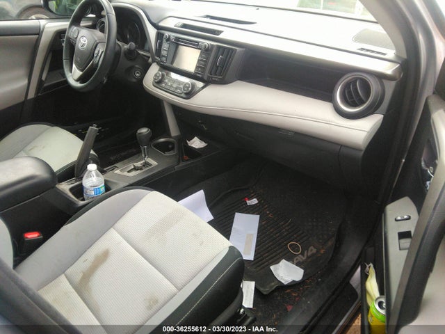 Toyota Rav4 Xle 2017 2T3RFREV8HW569250 Image 5