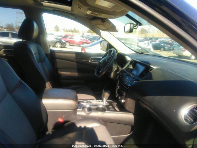 5N1DR2MM8KC636453 Nissan Pathfinder Sl