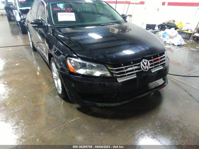 1VWBV7A3XFC051294 Volkswagen Passat 2.0l Tdi Se W/sunroof