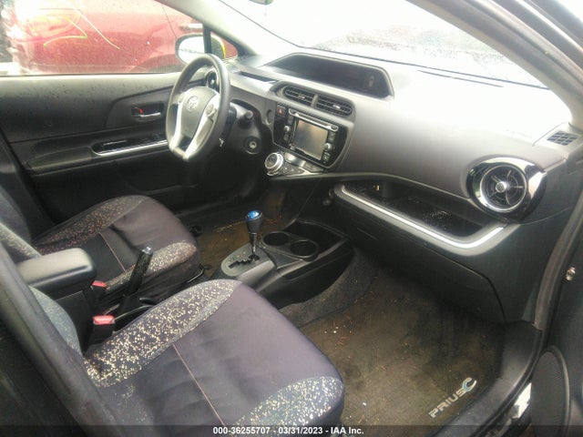 Toyota Prius C One/two/three/four 2016 JTDKDTB36G1116913 Image 6