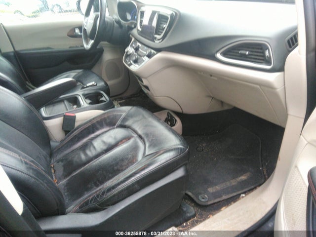 2C4RC1BG3HR816068 Chrysler Pacifica Touring-l