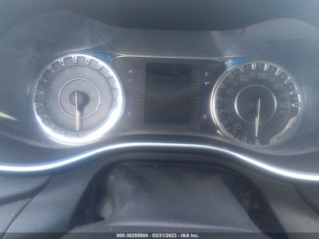 Chrysler 200 Limited 2016 1C3CCCAB5GN120092 Image 7