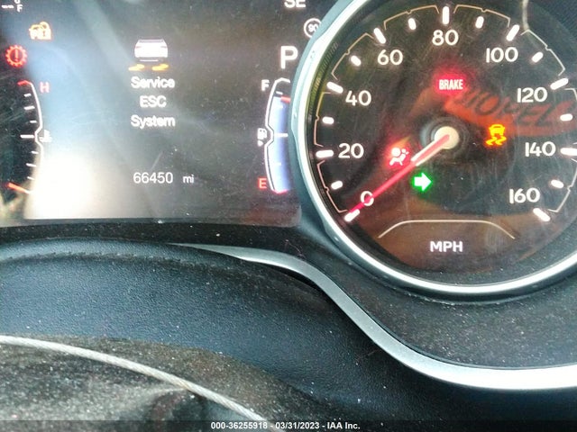 3C4NJCBB5JT377074 Jeep Compass Latitude