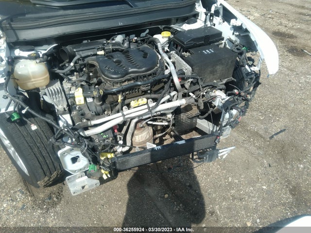 1C4PJMCS3HW615215 Jeep Cherokee Latitude