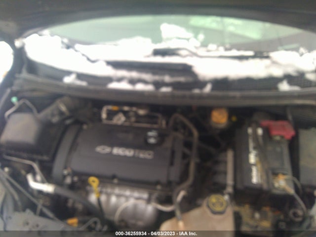 Chevrolet SONIC LT 2015 1G1JC5SH3F4166373 Image 10