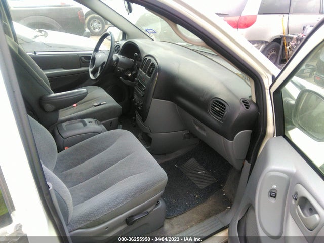 2005 DODGE GRAND CARAVAN SXT VIN: 2D4GP44LX5R300697