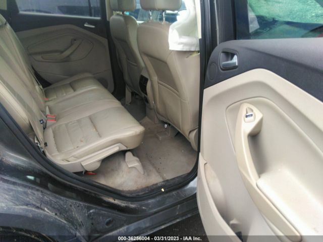 1FMCU9J98FUA20366 Ford Escape Titanium