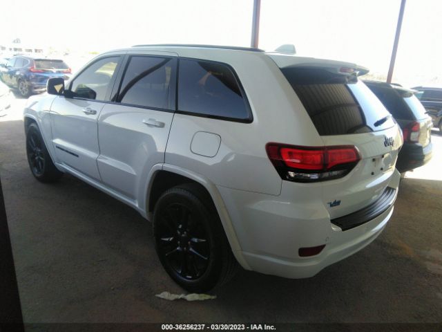 1C4RJEAG2HC702117 Jeep Grand Cherokee Altitude
