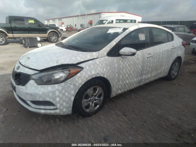 KNAFK4A65G5551372 KIA FORTE LX