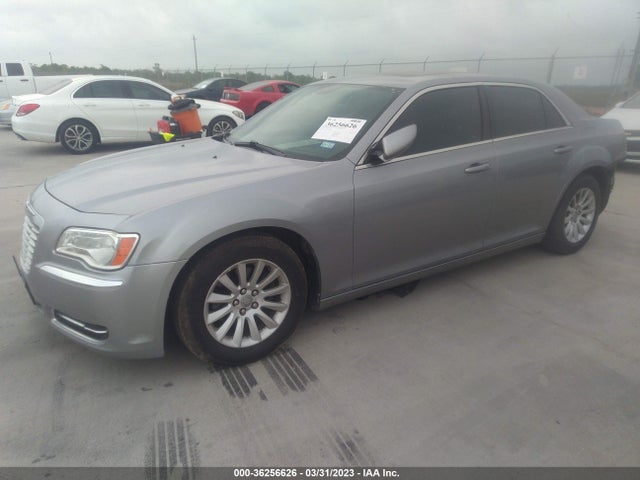 2C3CCAAG1EH176049 Chrysler 300