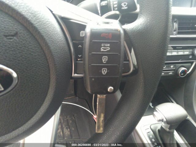 5XXGT4L37KG290211 KIA Optima Lx