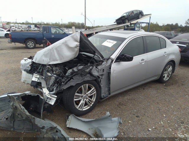 Infiniti Q40 2015 JN1CV6AP8FM500912 Image 2