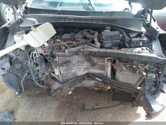 5XYPH4A12GG020115 KIA SORENTO EX