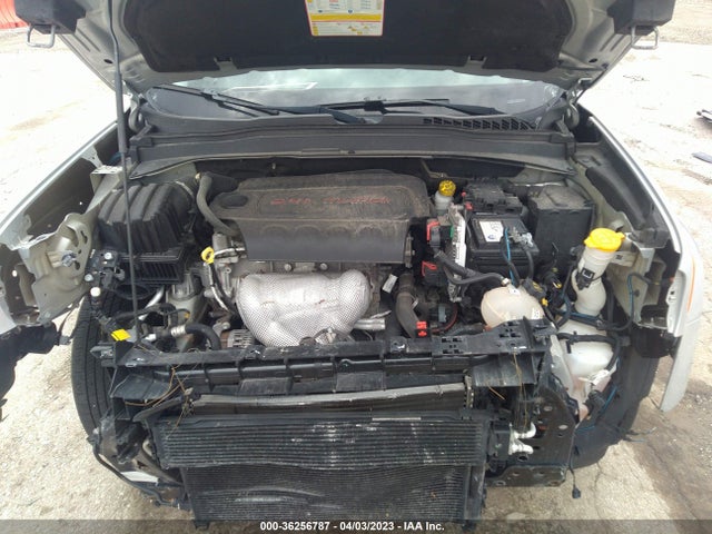 Jeep Renegade Latitude 2015 ZACCJBBT5FPB26001 Image 10