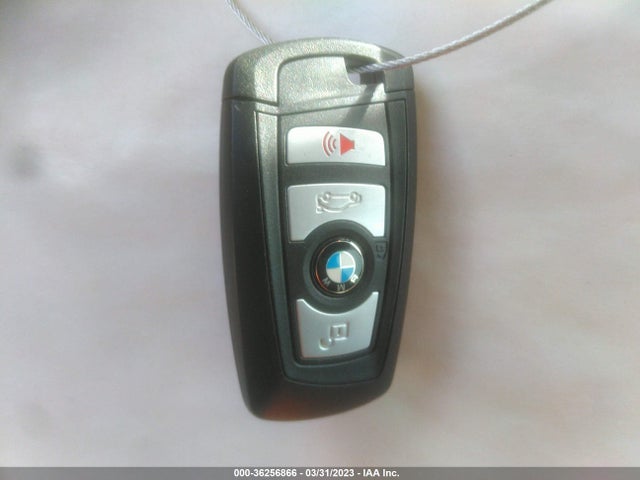 WBA8A9C55JAH14262 BMW 3 Series 320i