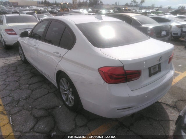 WBA8A9C55JAH14262 BMW 3 Series 320i