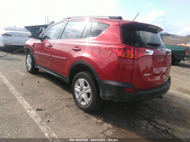 Toyota RAV4 LE 2015 JTMZFREV1FJ059463 Image 4