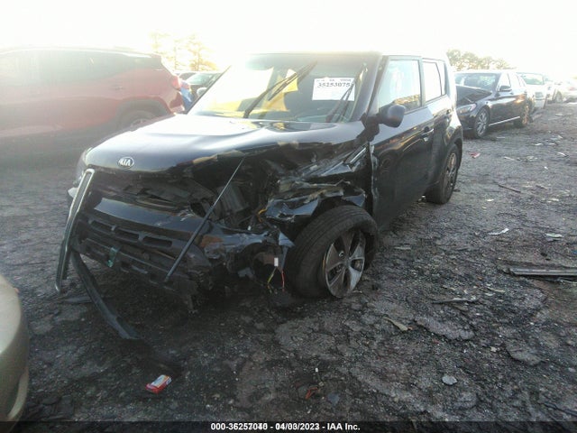 KNDJN2A21F7801215 KIA Soul
