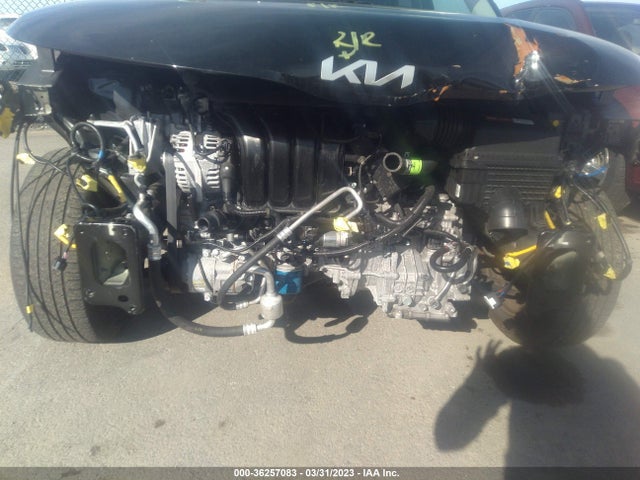 KIA SOUL LX 2022 KNDJ23AU4N7814250 Image 8