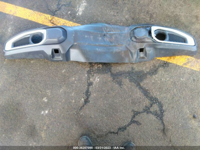 1C4HJXEG5JW322386 Jeep Wrangler Unlimited Sahara