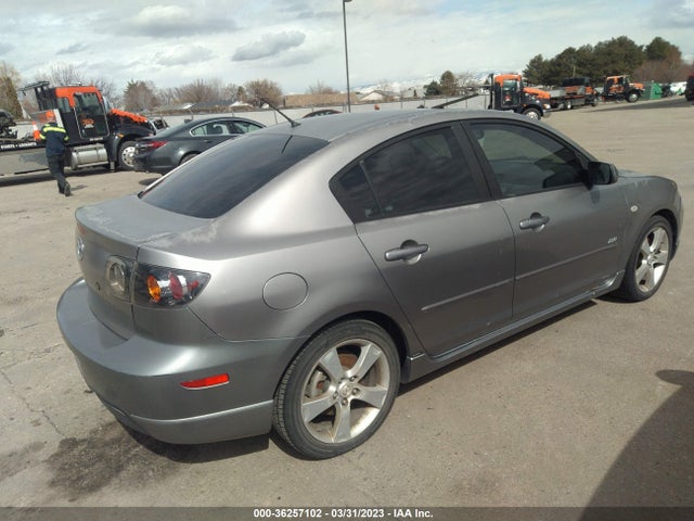 2005 MAZDA MAZDA3 S VIN: JM1BK323851308529