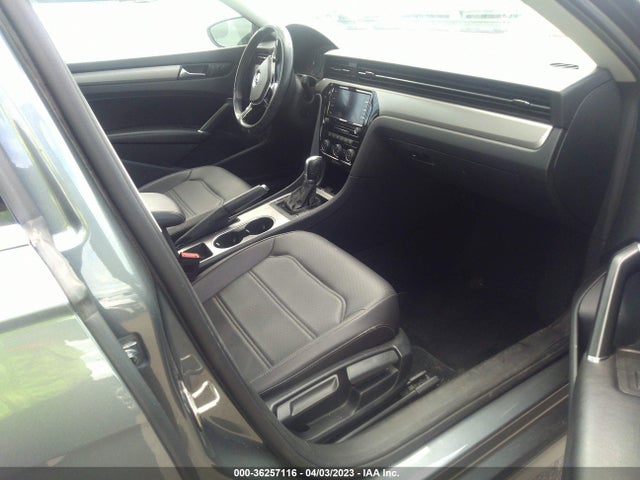 1VWSA7A3XLC004855 Volkswagen Passat 2.0t Se