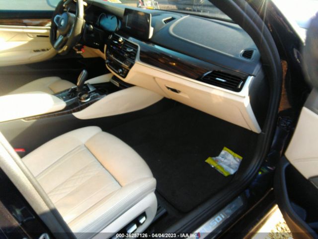 WBAJB9C53JB035936 BMW 5 Series M550i Xdrive