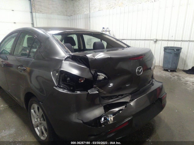 2011 MAZDA MAZDA3 I TOURING VIN: JM1BL1VG6B1473751