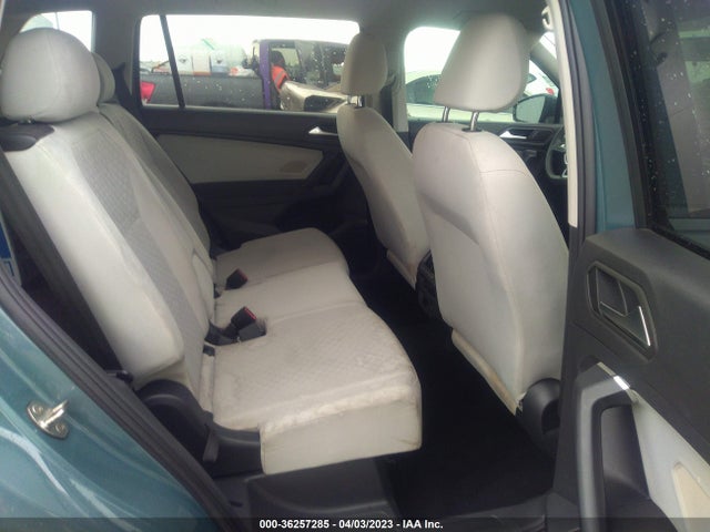 3VV1B7AX8KM200340 Volkswagen TIGUAN S