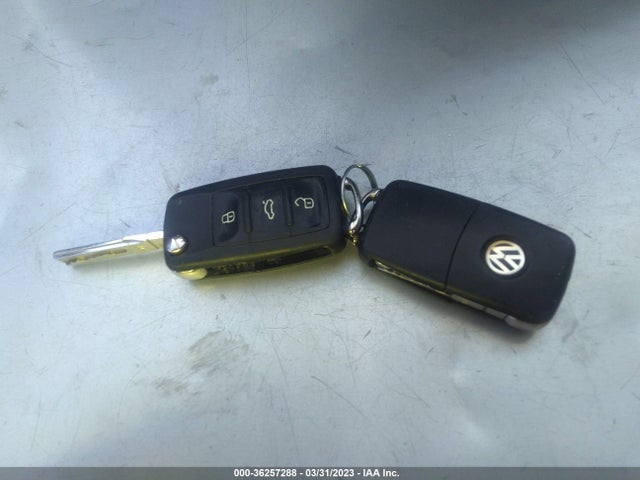 3VWPP7AJ0EM622786 Volkswagen Jetta Sportwagen S