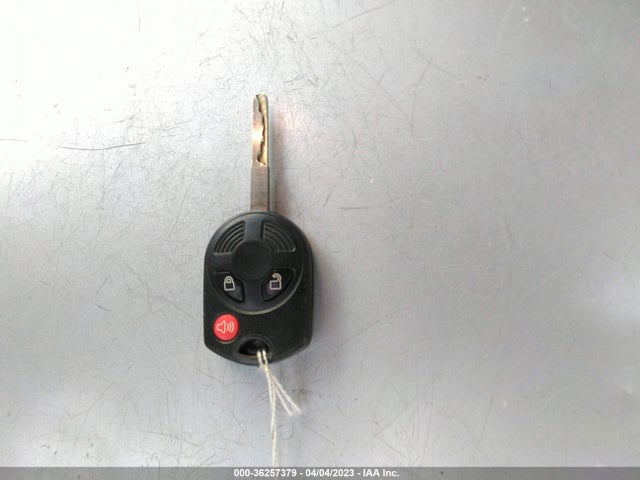 Ford ESCAPE SE 2016 1FMCU0G70GUB53092 Image 3