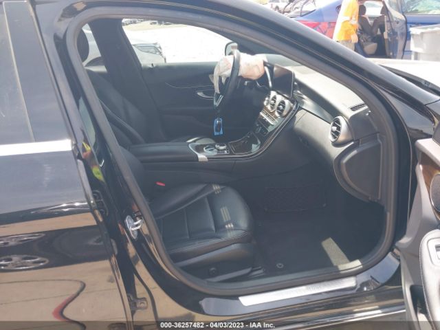 55SWF8DB5KU294727 Mercedes-Benz C-class C 300