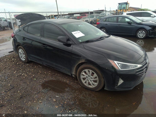 2019 5NPD74LF8KH460744 main image