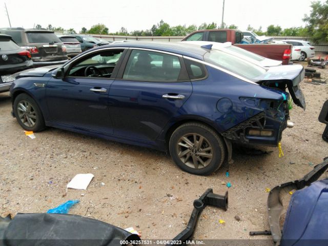 5XXGT4L38KG303824 KIA Optima Lx