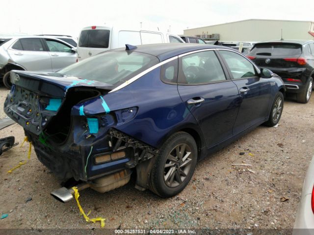 5XXGT4L38KG303824 KIA Optima Lx