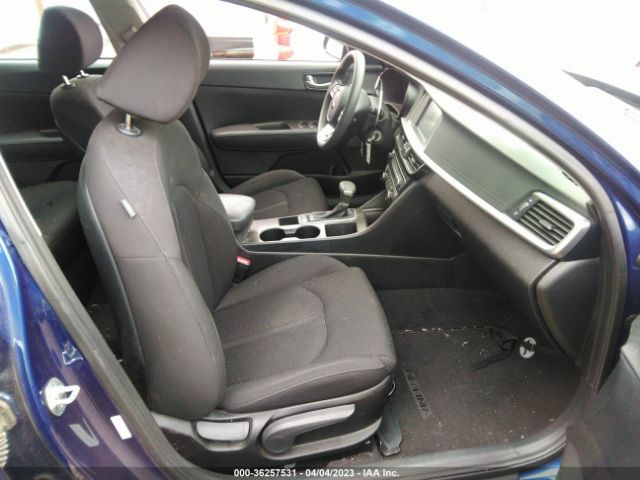 5XXGT4L38KG303824 KIA Optima Lx