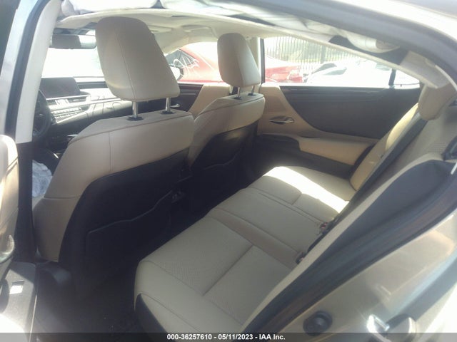 58ADA1C13MU002983 Lexus Es Es 300h